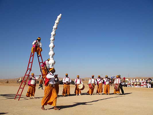 The Amphora Dance