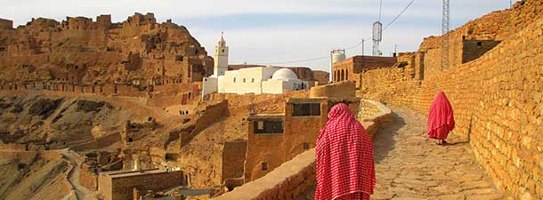 Berber women in Chenini village