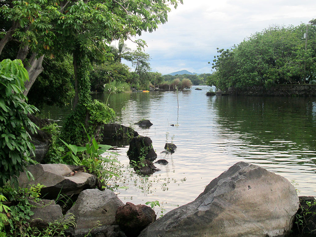 72-view-of-other-islands-from-Jicaro-Island