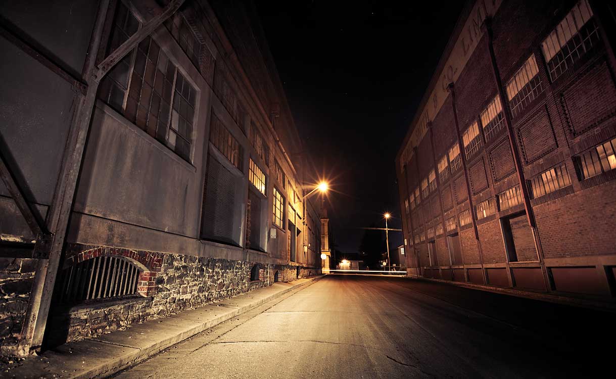 St. Louis - Night shots: city, street, hospital