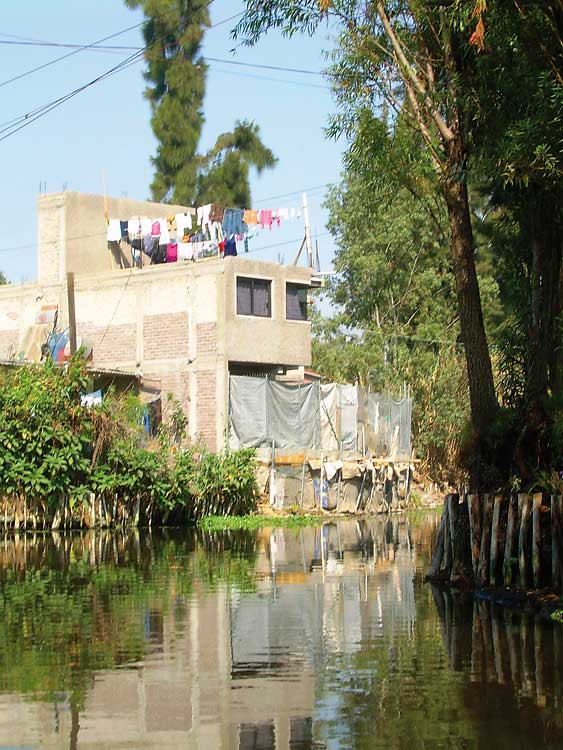 house in Xochimilco