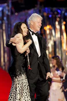 Bill Clinton and Fran Drescher - Life Ball - © Andreas Kolarik