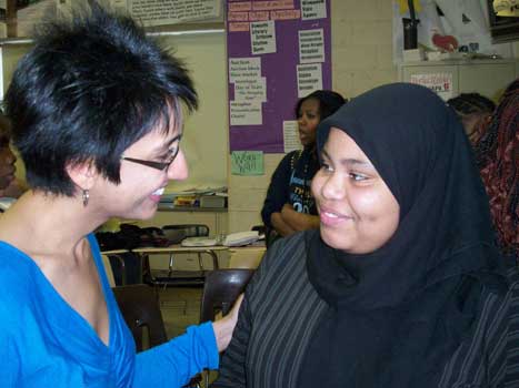 Irshad Manji with a Muslim student