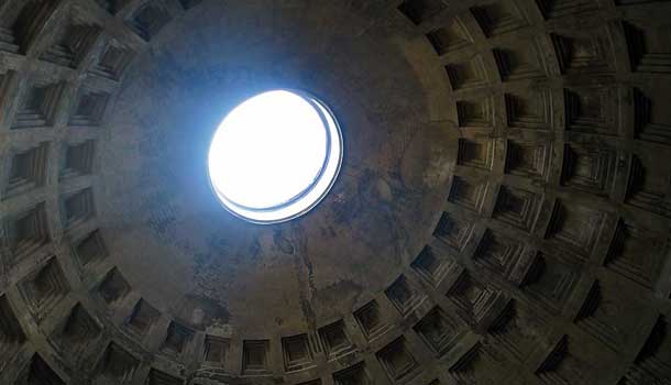 The Pantheon Oculus
